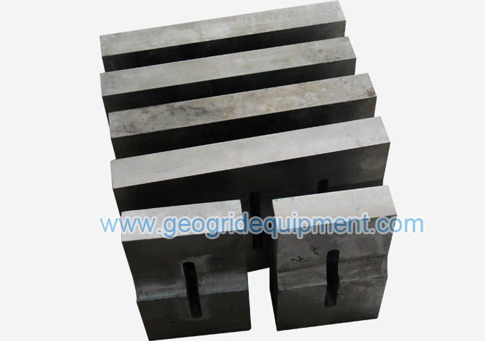 Titanium Geogrid Horn
